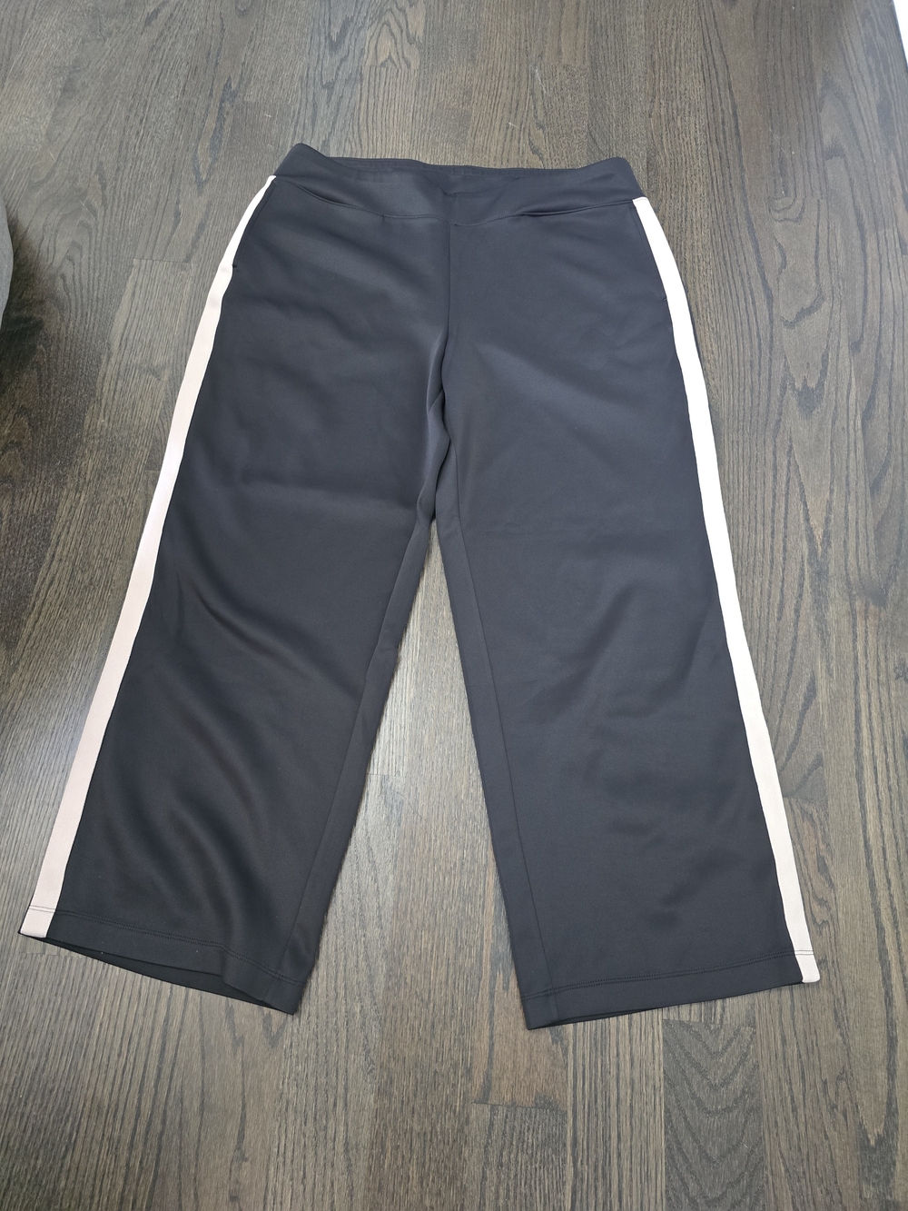 Chico's Size 3 Black Wide-Leg Sweatpants with White Side Stripe